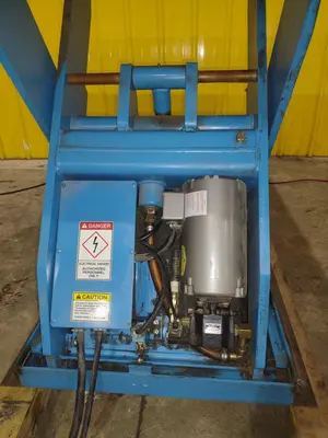 4,000 LBS X 71.75" X 71.75" LIFT PRODUCTS MODEL LPFT4W-040-36 HYRAULIC SCISSOR LIFT TABLE 110V: YOBRO #24988
