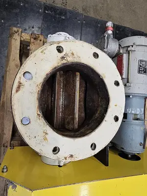 🔴 Heading to Auction May 27 - Used Semco Rotary Air Lock Valve, 8" X 8"