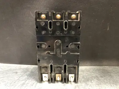 USED SQUARE D LAL36125