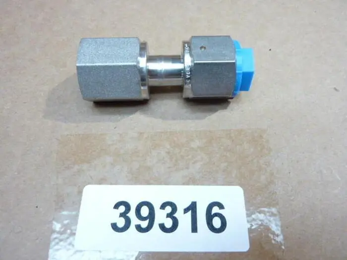 NEW SWAGELOK SS-8-WVCR-7-8