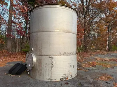 7,000 GALLON STAINLESS SLEEL TANK 316L STAINLESS STEEL TANK