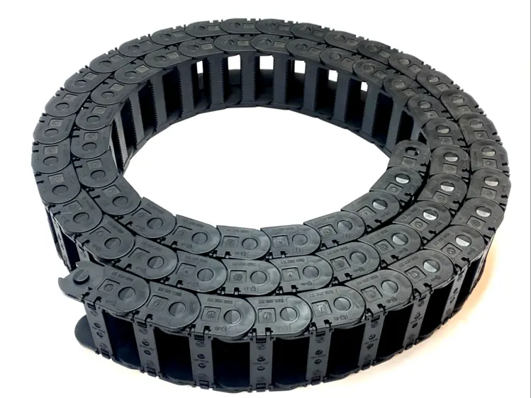 Used IGUS E2 ENERGY CHAIN 50MM WIDTH 125MM RADIUS 64 LINKS Cable & Wire | Maverick Industrial Sales #1101746