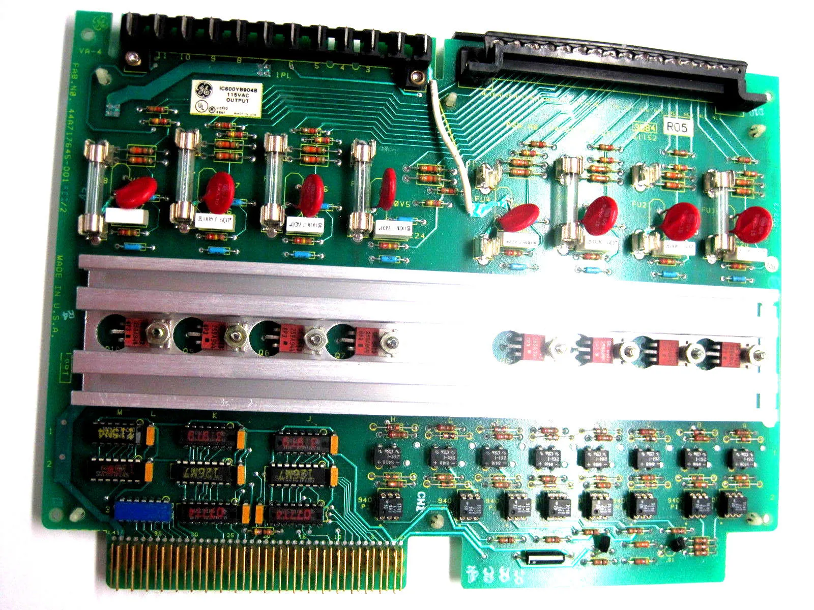 NEW GE FANUC IC600YB904B OUTPUT MODULE