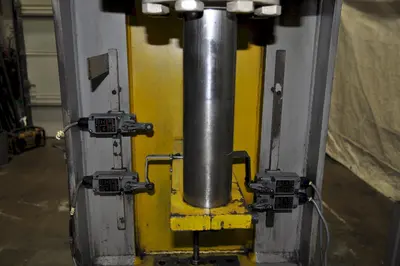 USED DENISON FH20-20H