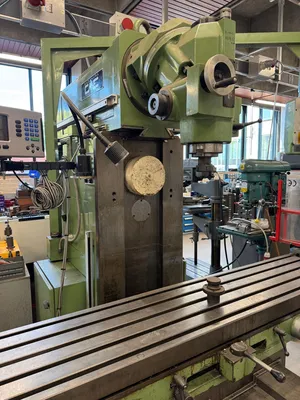 1987 CME FU-3 CM Universal Mills | Bowland Trading Ltd (2)