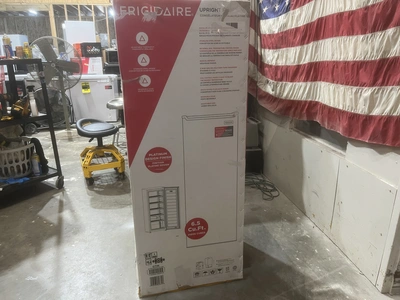 Used FRIGIDAIRE GARAGE READY Food Storage & Transportation Michigan US | Miedema Asset Management Group #1476331