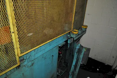 150 TON HARTUP MODEL TRIMMER