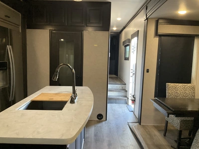Used 2021 HIGHLAND RIDGE MESA RIDGE Campers, Caravans, Motorhomes Michigan US | Miedema Asset Management Group #1579962