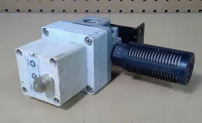 SMC ITV3050-01N4CN4-X59 E/P Regulator 4E-11