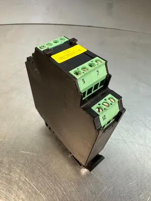 Murr Elektronic 22215 Relay / 22-215 - 250 VAC 25 VA (4c-39)