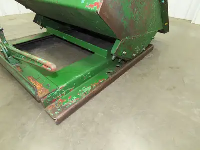 Roura Self Dumping Hopper 1/3 Yard Forklift Steel Dumpster 40x48x24"