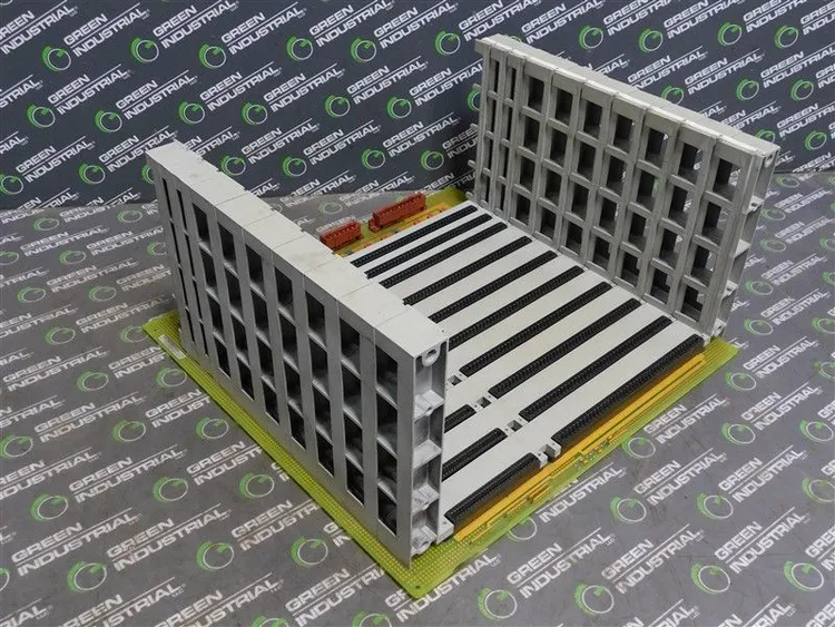 Used CINCINNATI 3 531 4491A Electrical Controls | Green Industrial #680444