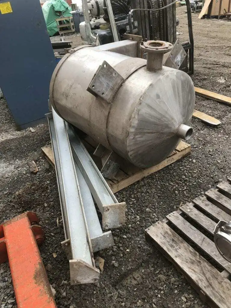 100 Gallon Stainless Steel Vertical Batch Mixing Tank w/ 1.5HP Varimot Mixer 3PH