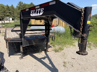 Used 2019 ELITE GOOSENECK DOVETAIL 32' Deckover Trailers Indiana US | Miedema Asset Management Group #1437044
