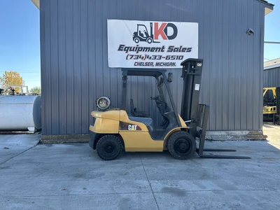 Used CAT P6000 Liquid Propane Forklifts Michigan US | KD Equipment Sales #1561779