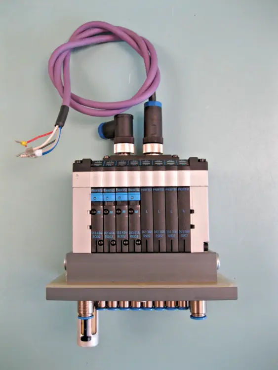 Used Festo CPV10-VI-P8-M7 Valves/Fittings New Hampshire US | Bitter End Trading #1127800