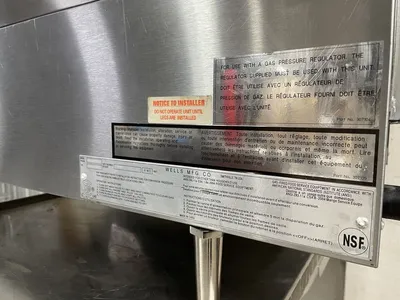 182-0117 Wells 5GHDTG2430GNAT 24" Thermostatic Gas Flat Griddle