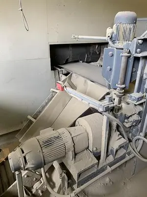 HAVER & BOECKER  6 Nozzle Bagging plant