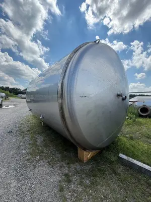 Used 2010 MUELLER 8,300 GALLON Stainless Steel Tanks New Jersey US | Perry Equipment #871214