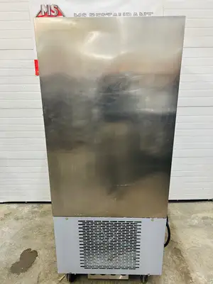 Traulsen TBC13 Blast Chiller - (26) Pan Capacity 208 230v / 1ph Refurbished