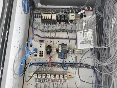 USED SQUARE D POWER-ZONE 4