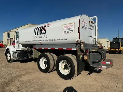USED 2018 Kenworth T370
