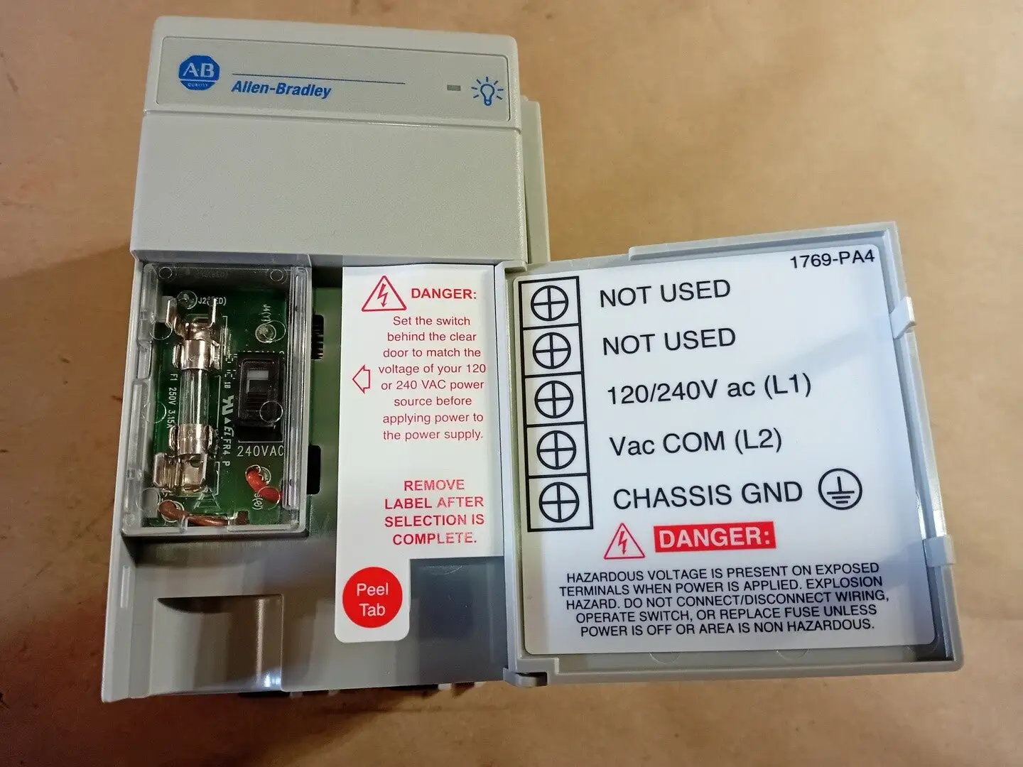 NEW ALLEN-BRADLEY 1769-PA4