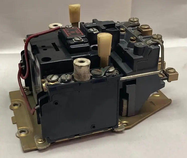 Used ALLEN-BRADLEY 71A86 Industrial Controls Ohio US | Surplus Asset Holdings #1236758