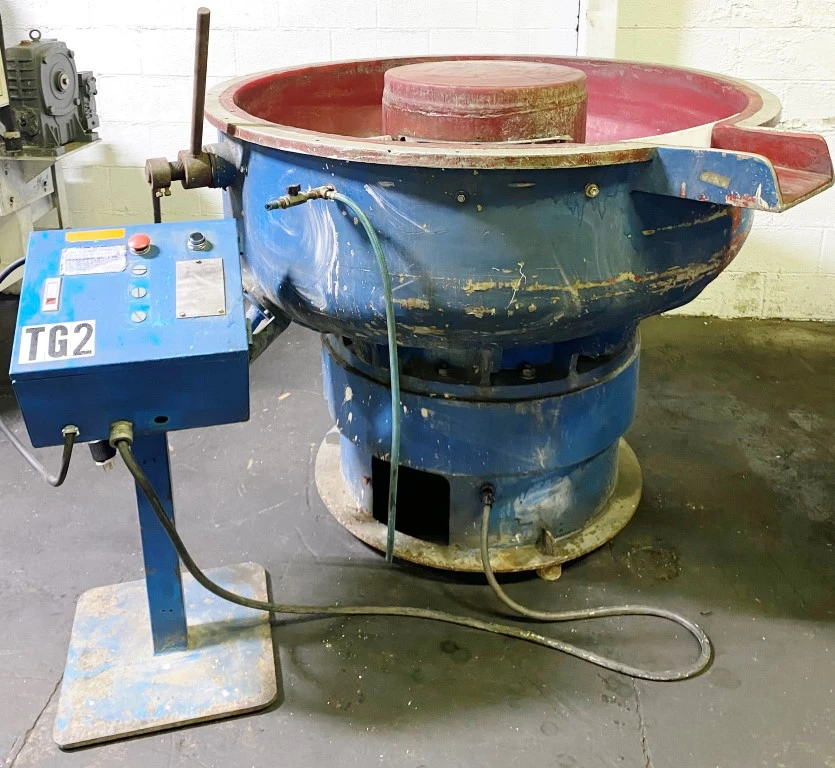 PRODUCER CO. 8CUFT. VIBRATORY FINISHER