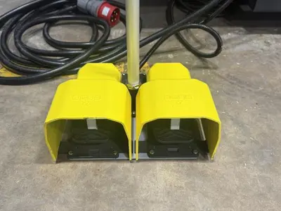 Canmaksan Machinery Model HL2030 Hydraulic Scissor Lift