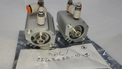 USED SMC CDQ2A25-10DZ