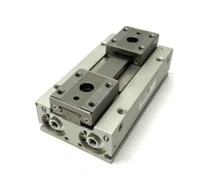 USED SMC LOW-PROFILE PNEUMATIC GRIPPER, 2-FINGER, 16MM STROKE PER JAW