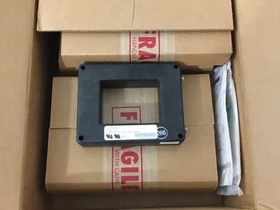 NEW Square D SMCT3200R