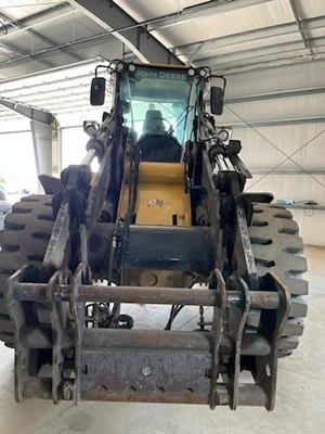 USED 2013 JOHN DEER 624K