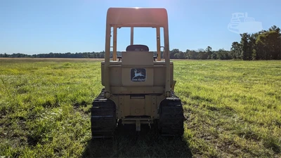USED 1985 DEERE 450E