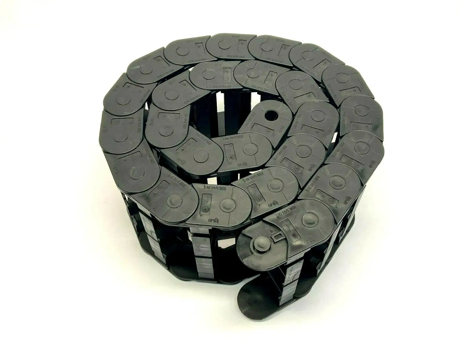 E26-3/45-063 | Igus E26.3/45.063 Energy Chain 4' 11" Long 150mm Width 26 Links - New Other