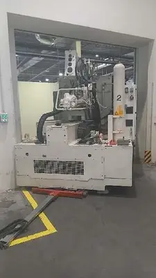 USED 2008 KRAUSS MAFFEI 650-1000-520 CZ