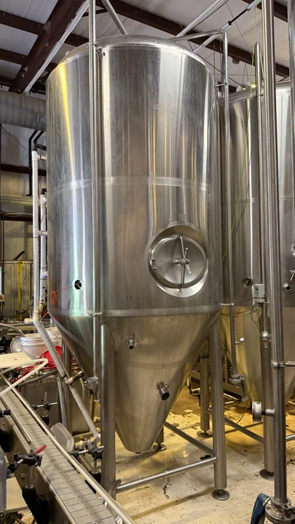 Used _UNKNOWN_ _UNKNOWN_ Fermenters / Bioreactors Indiana US | Brewhouse Equipment Group #1142346