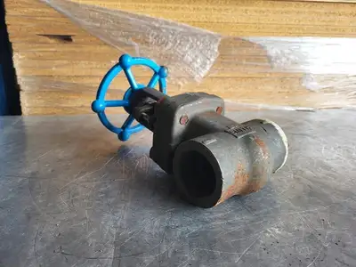 2" Class 800 Gate Valve API 602