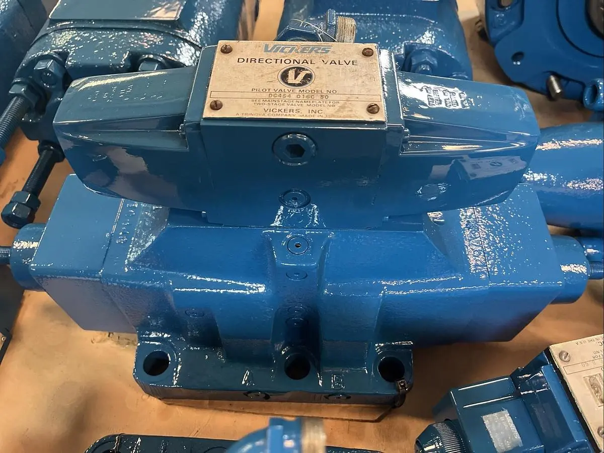 USED VICKERS DG5S4-10-2C-53