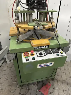 Used 1997 URBAN AKS 1105 Hot Plate Welders CZ | Amaron s.r.o. #1061723
