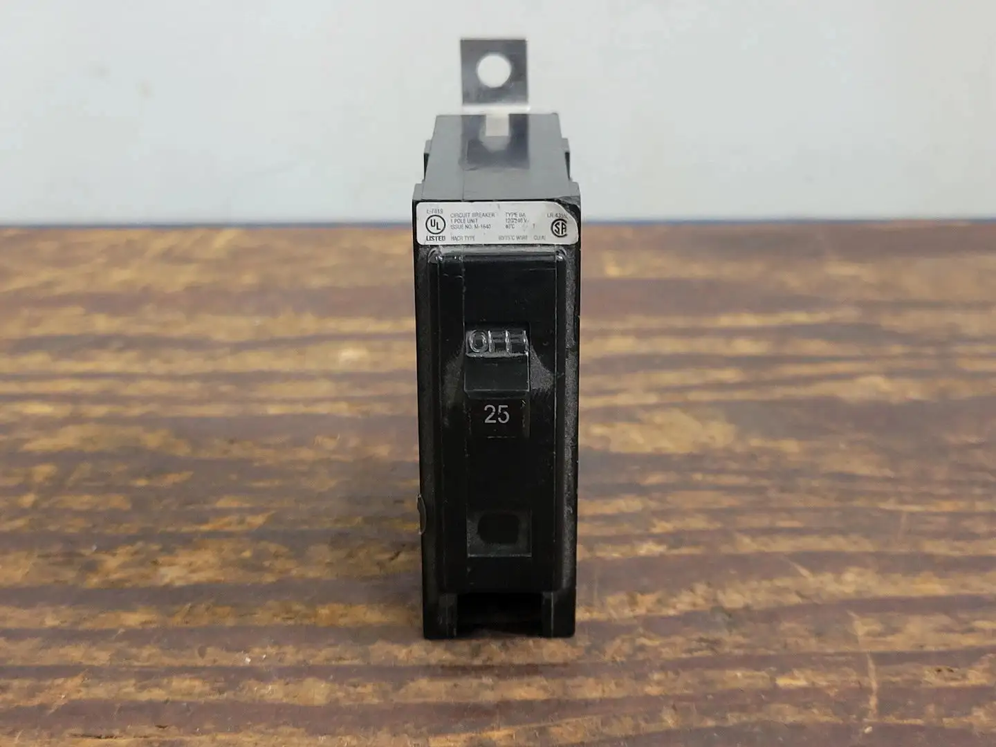 USED CUTLER-HAMMER BA125