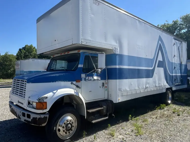 Used 1992 INTERNATIONAL 4200 4X2 Box trucks North Carolina US | Proxy Equipment #1388876