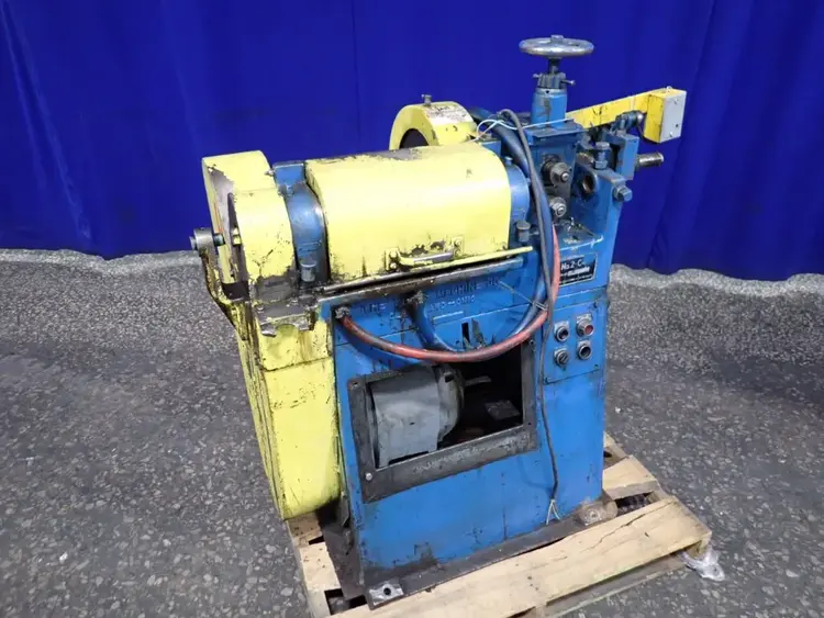 Used LEWIS NO.2C4 Coil Straighteners | HGR 24 #751499