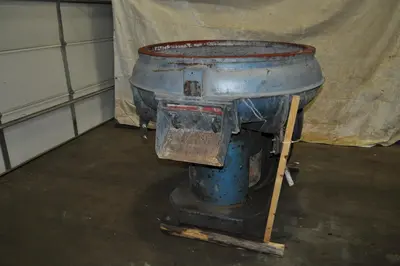 10 Cu Ft Almco Vibratory Bowl