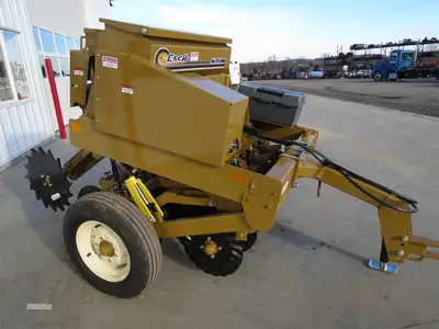 New | in-Stock 2026 ESCH 5603 Food Plot Seeders Pennsylvania US | Zimmerman Farm Service #1410061