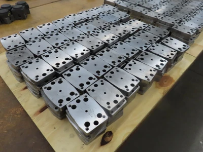 Used GENERIC GENERIC Sub Plates Minnesota US | Machinesused.com #1512033