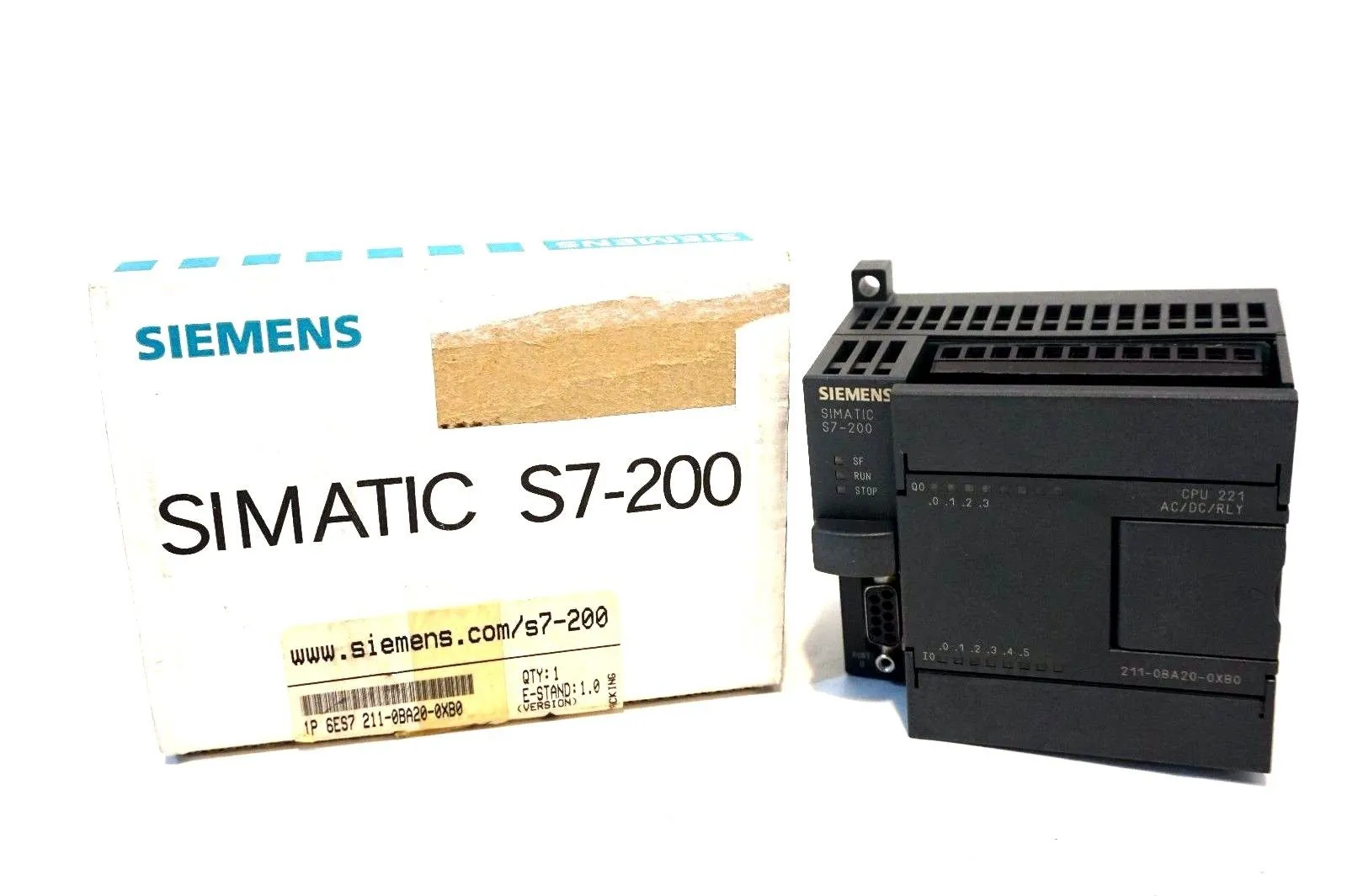 NEW SIEMENS 6ES-7211-0BA20-0XB0 SIMATIC S7-200 6ES72110BA200XB0