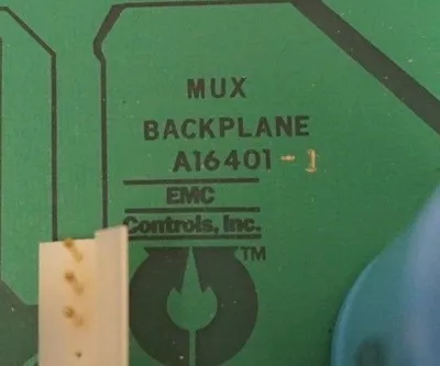 NEW EMC CONTROLS A16401 MUX BACKLANE BOARD WITH CAPACITOR