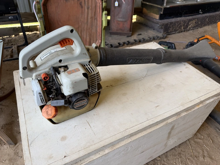 Used _UNKNOWN_ _UNKNOWN_ Leaf Blowers (Commercial) Michigan US | Miedema Asset Management Group #1294224